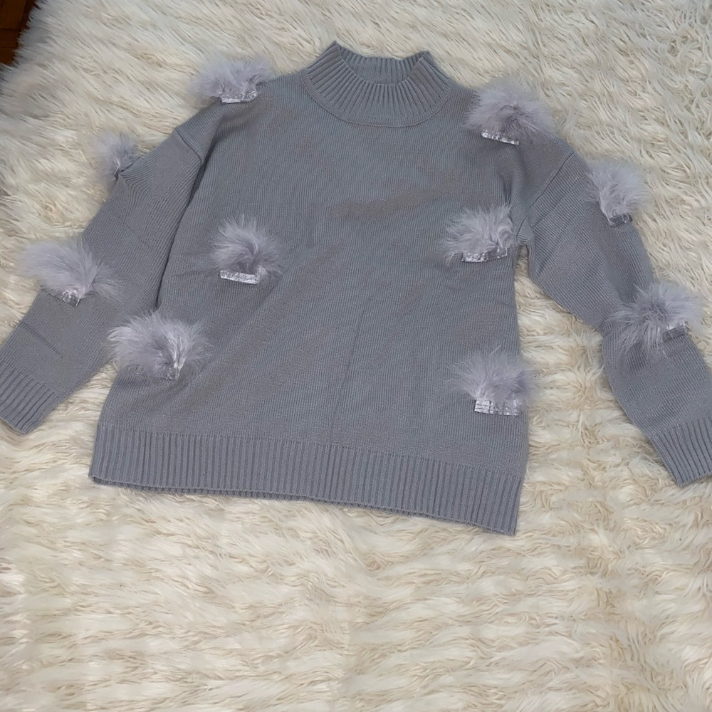 Pullover - Picture 8 of 9